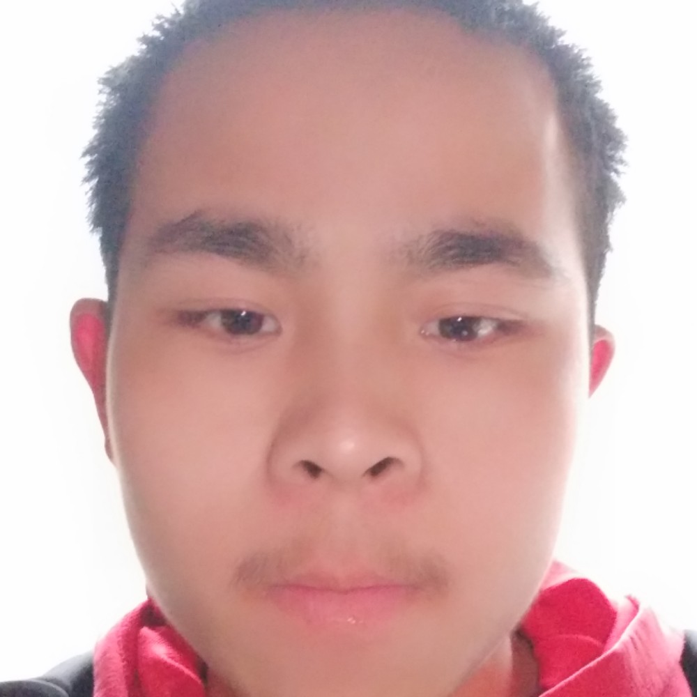 云宏伟的照片