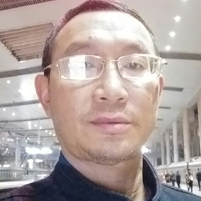 鑫吉的照片