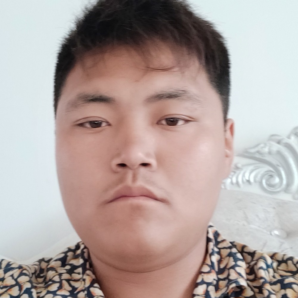 一小帅哥哥的照片