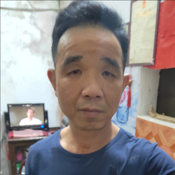 传统打金鱼的照片