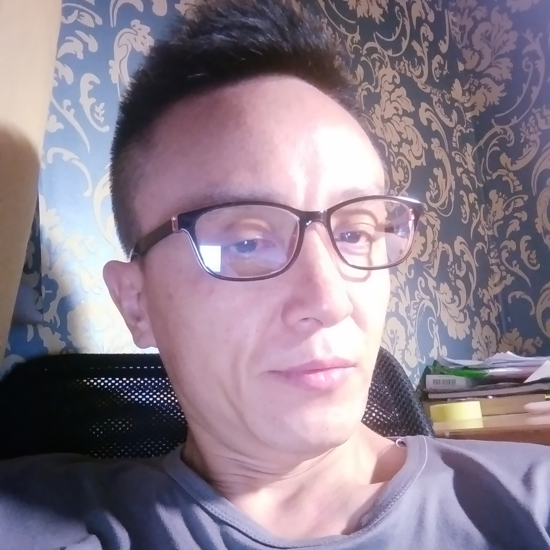 滑板可靠的照片