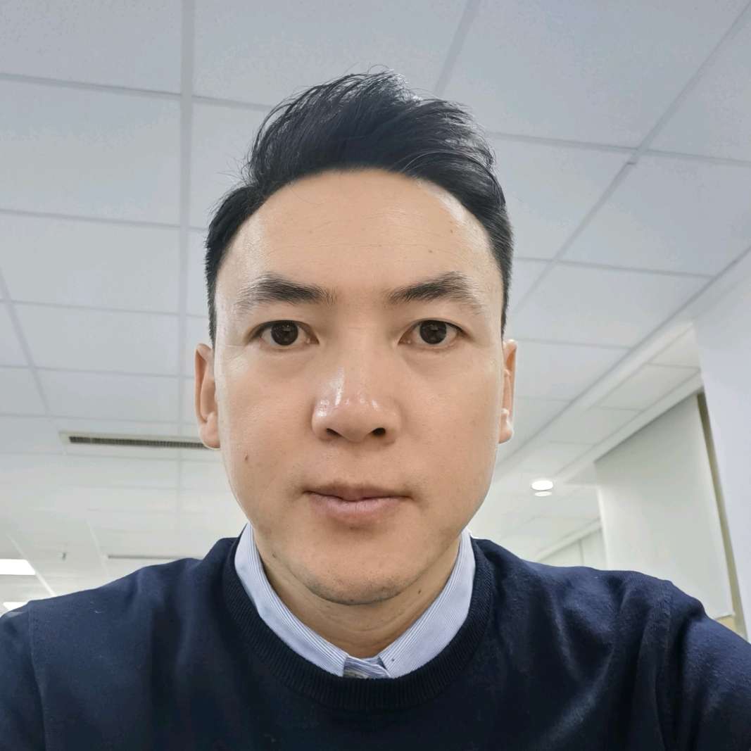 板栗倾心灼热的照片