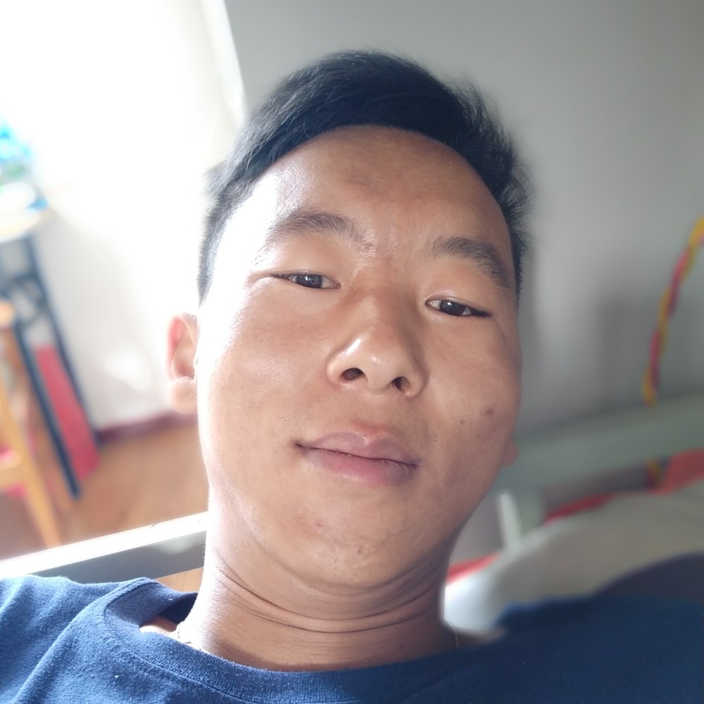 妖娆冷眸的照片