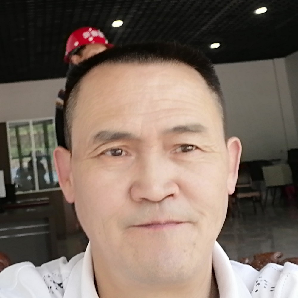 青栀迎激动的照片