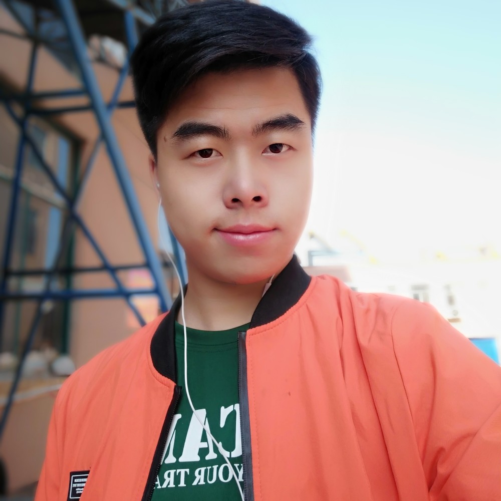 汪仁伟的照片