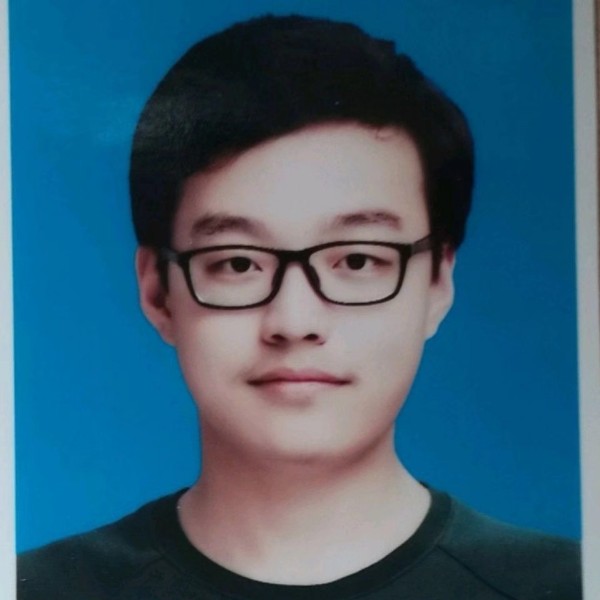 大方拾忆柚子的照片