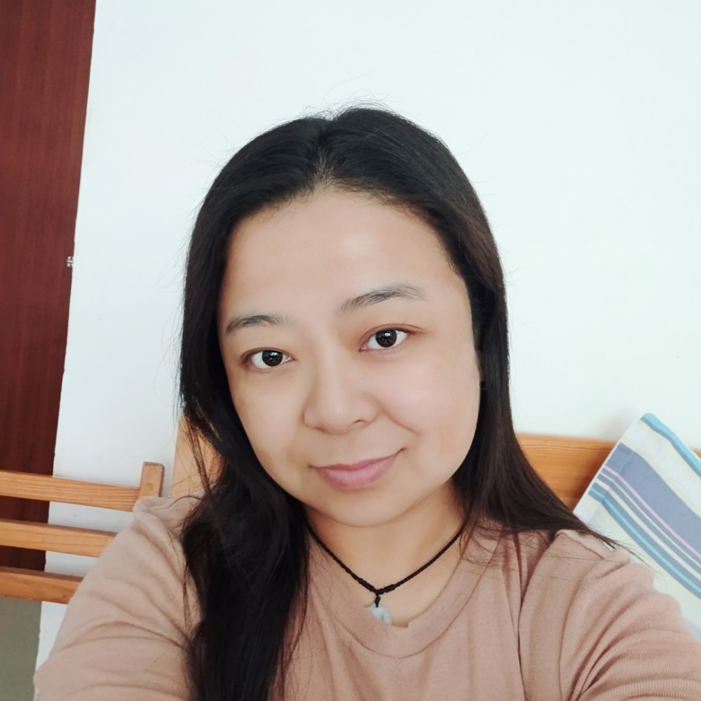 孤心碧蓝的照片