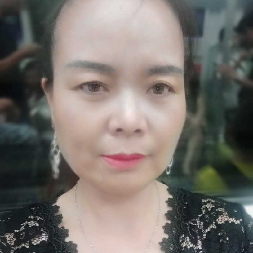 欣慰闻流影的照片