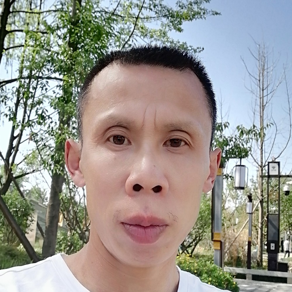 凉笙与复杂的照片