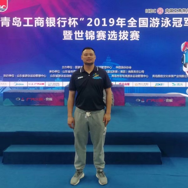 江西蛙王的照片