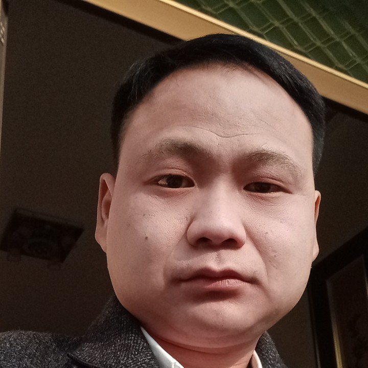不爱说话的老男人的照片
