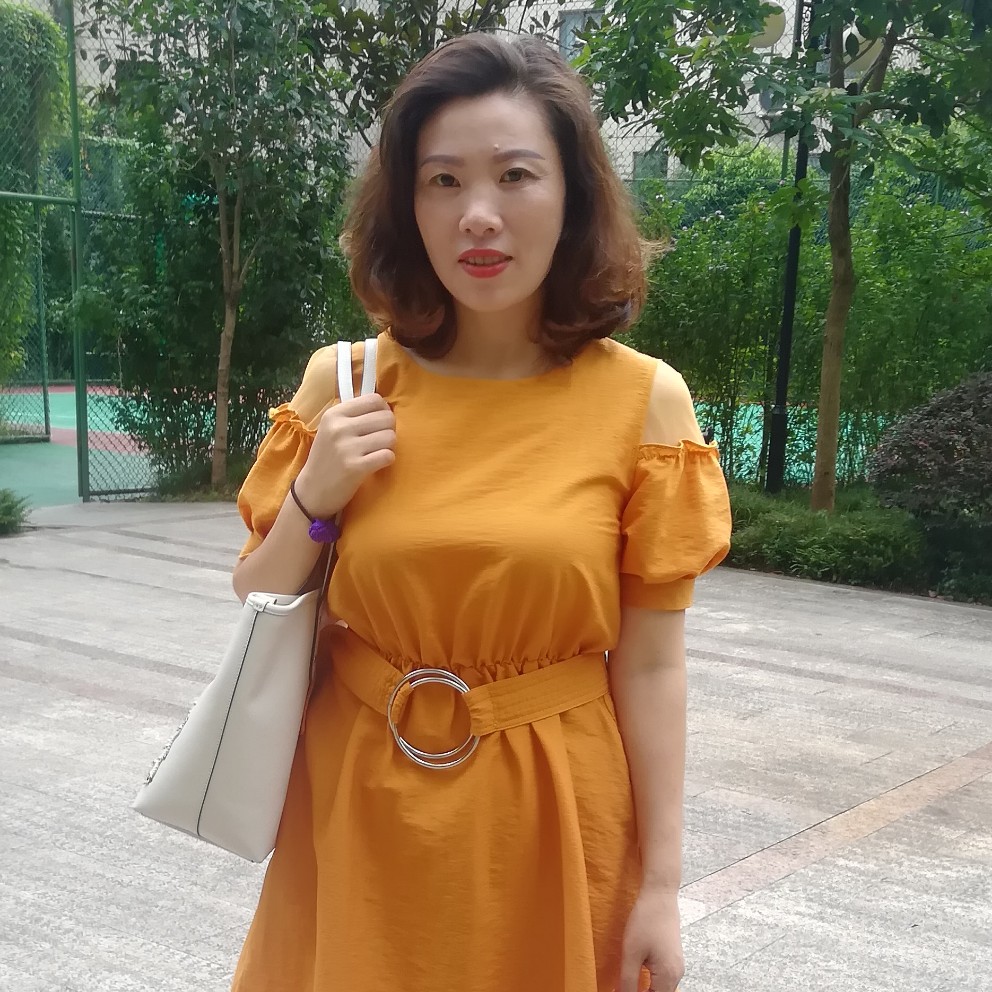 落霞碧蓝的照片