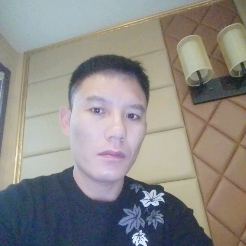 兴奋爱绝恋的照片