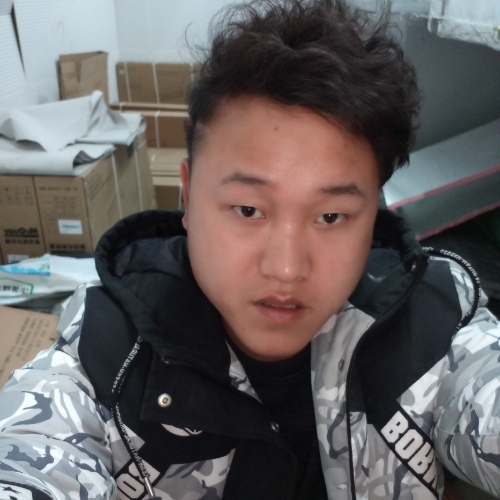 伤爱上了烟的照片