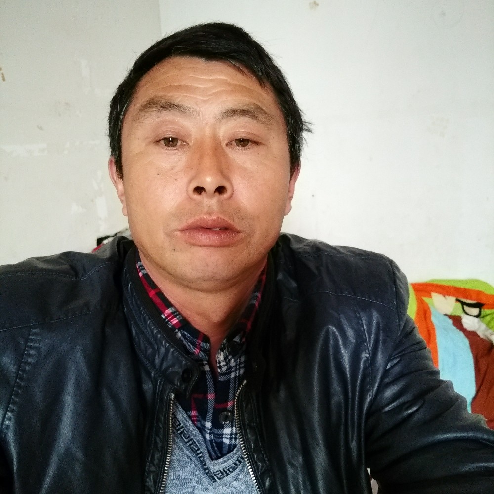 丑男无爱的照片
