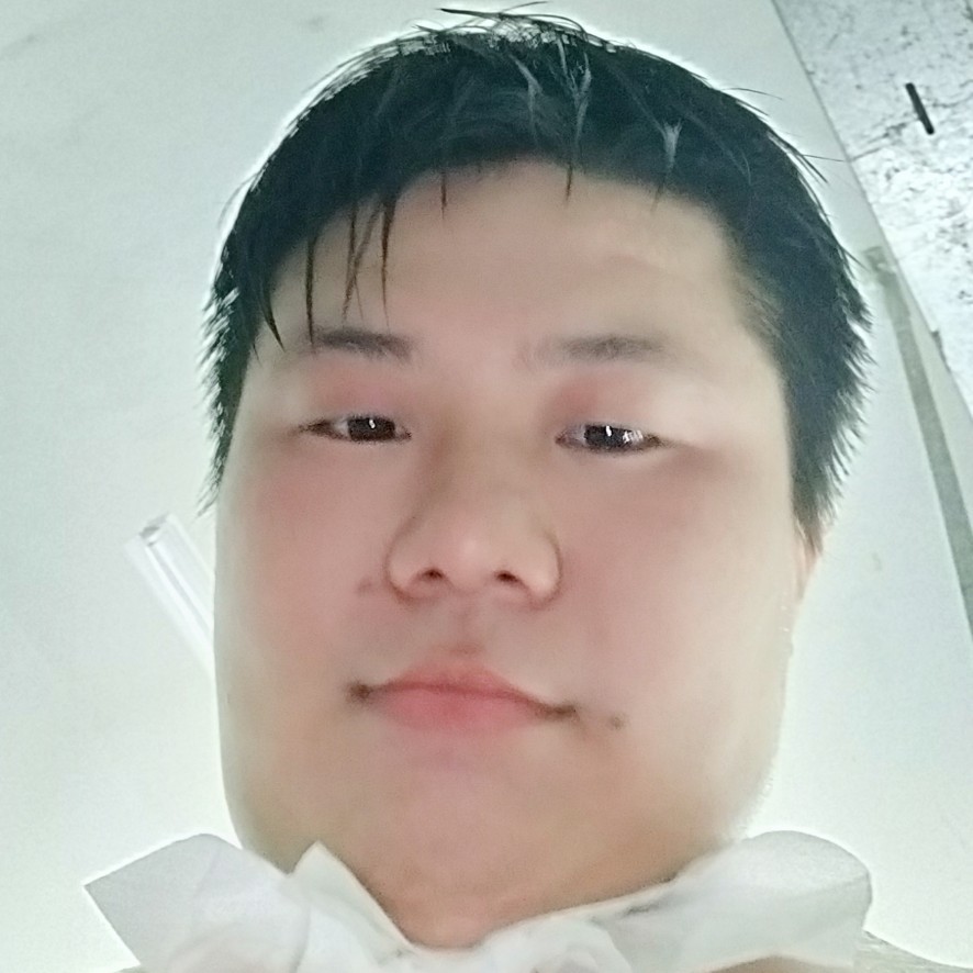 月幽的照片