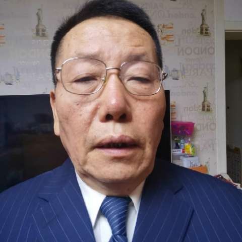 顺利放弃早晨的照片