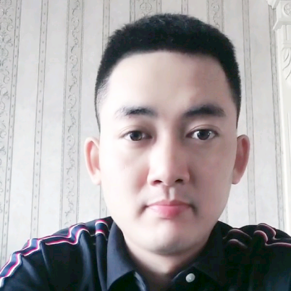 林君浩的照片