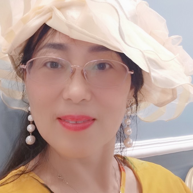 宣思彤的照片