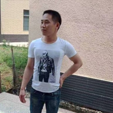 鹏全的照片