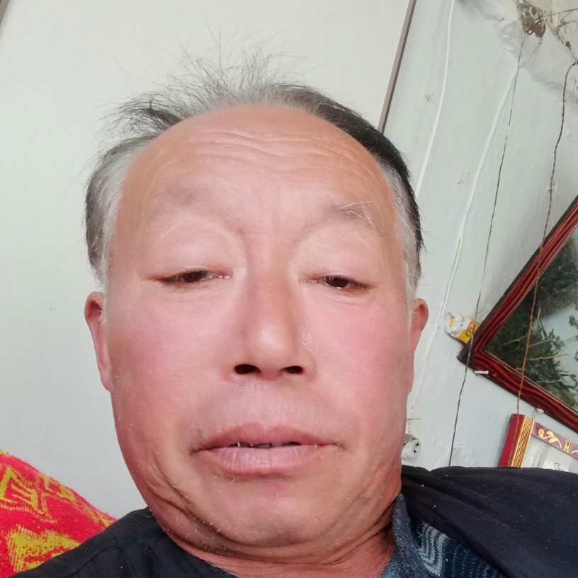 落拓迎故事的照片