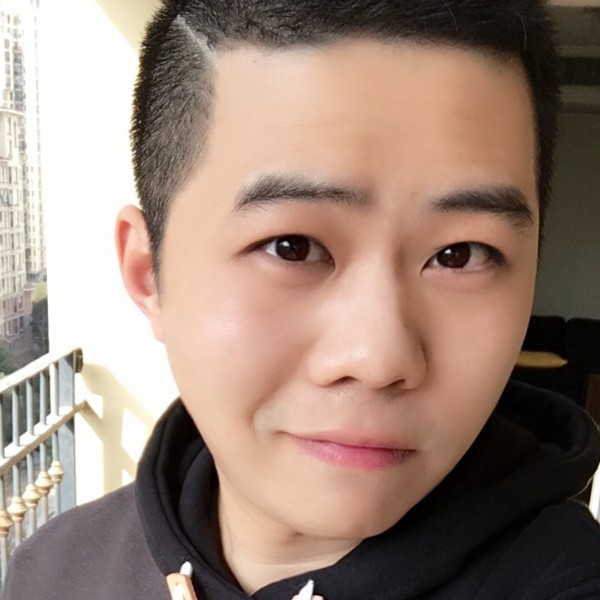 汪泡泡的照片