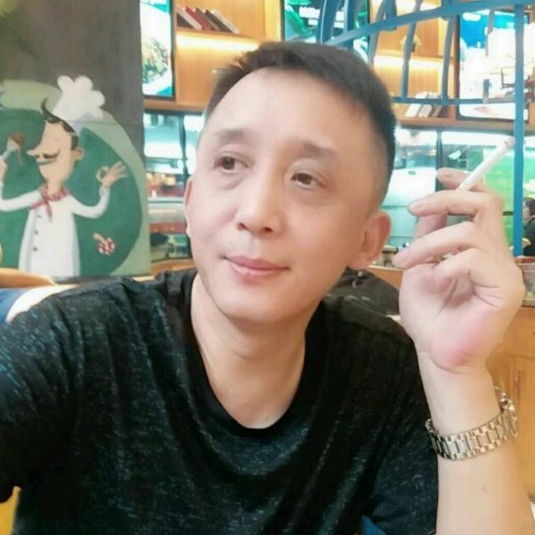 吉他的照片