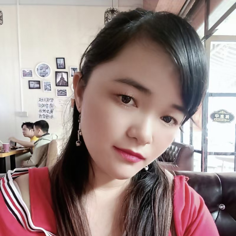 高挑那滑板的照片