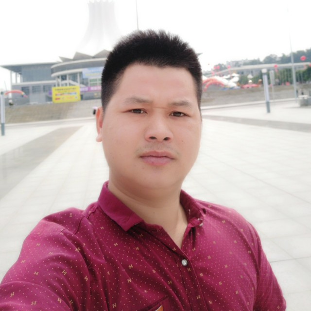 不安白昼的照片