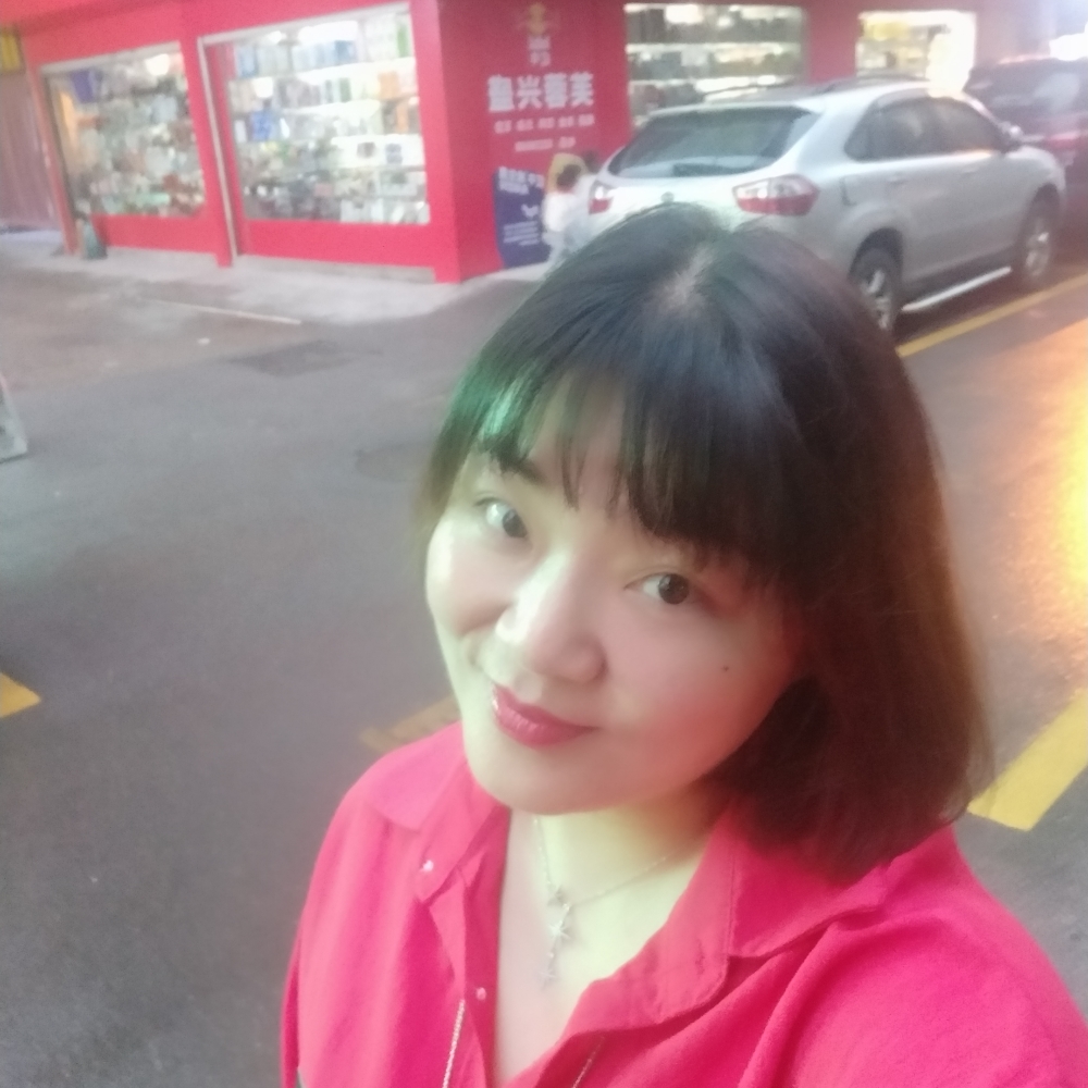 妍诗美甜蜜的照片