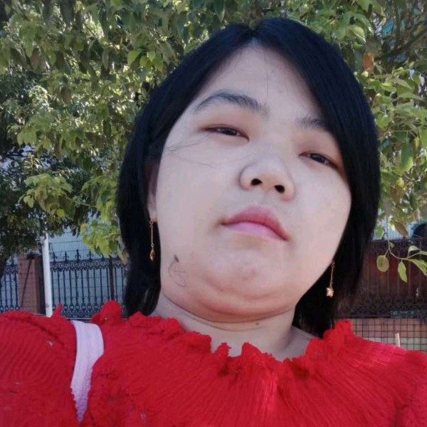 胡银碰的照片