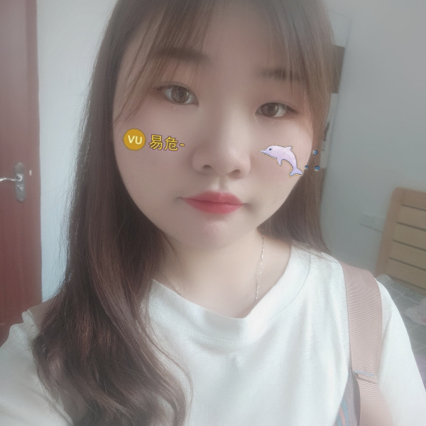 蜗牛姑娘的照片