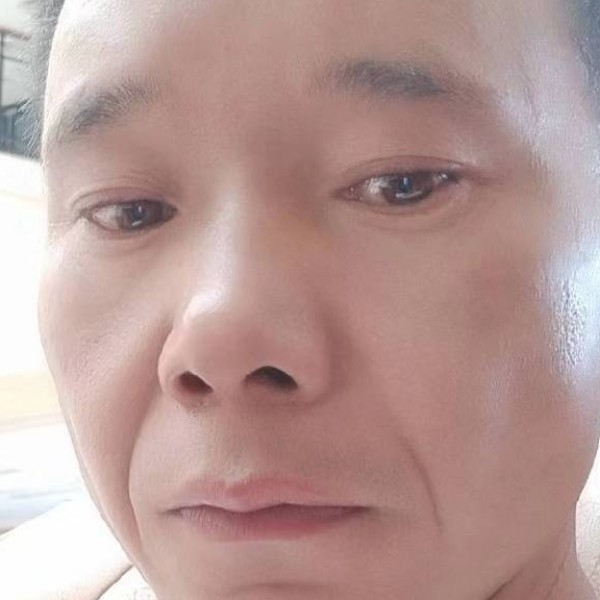 安春鸣的照片