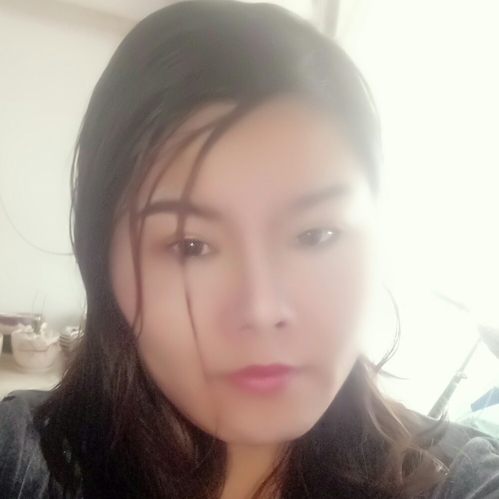 忧郁鞋子的照片