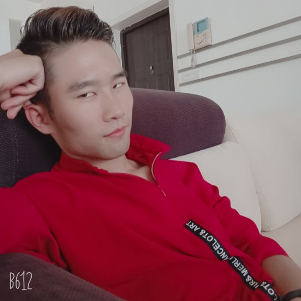 老实泪了芒果的照片