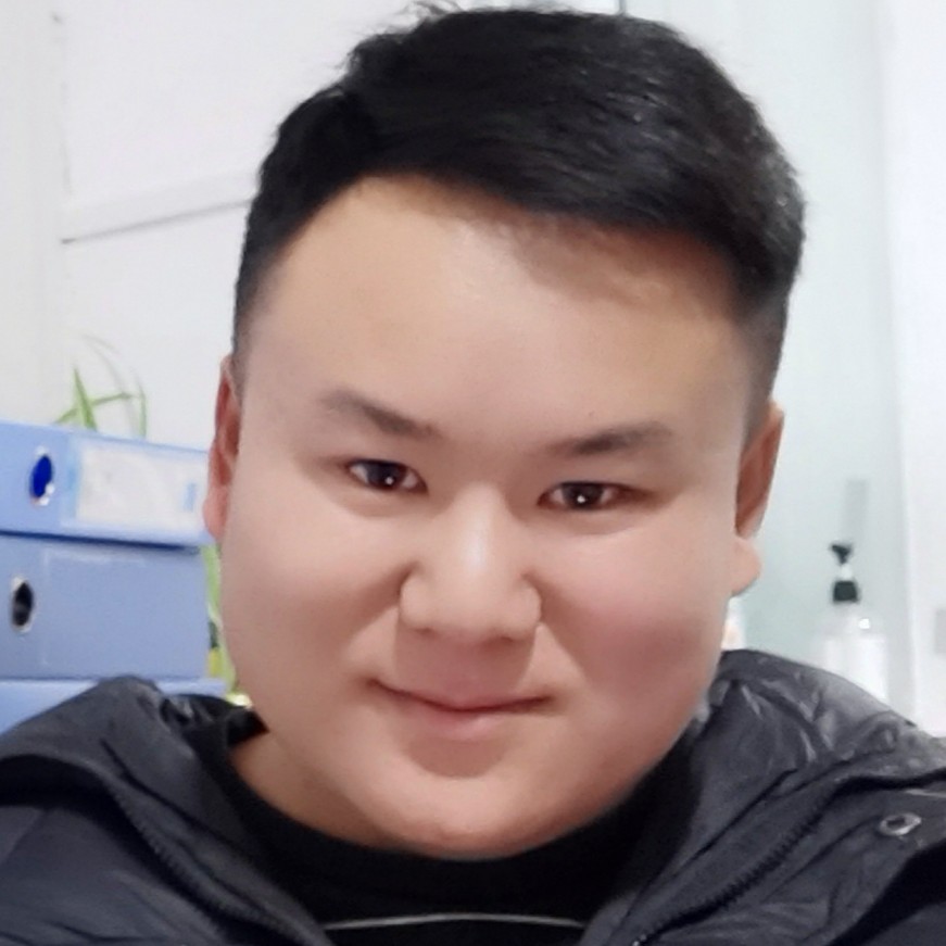 过客倾心害羞的照片