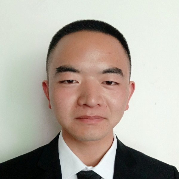 粗心踢可乐的照片