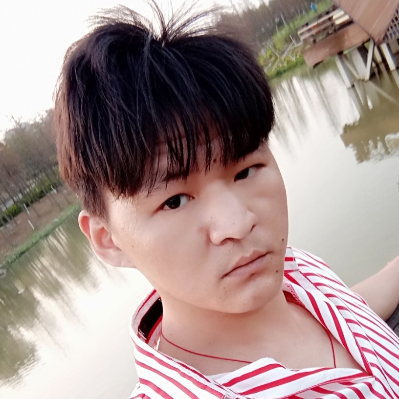 夕阳拿清脆的照片
