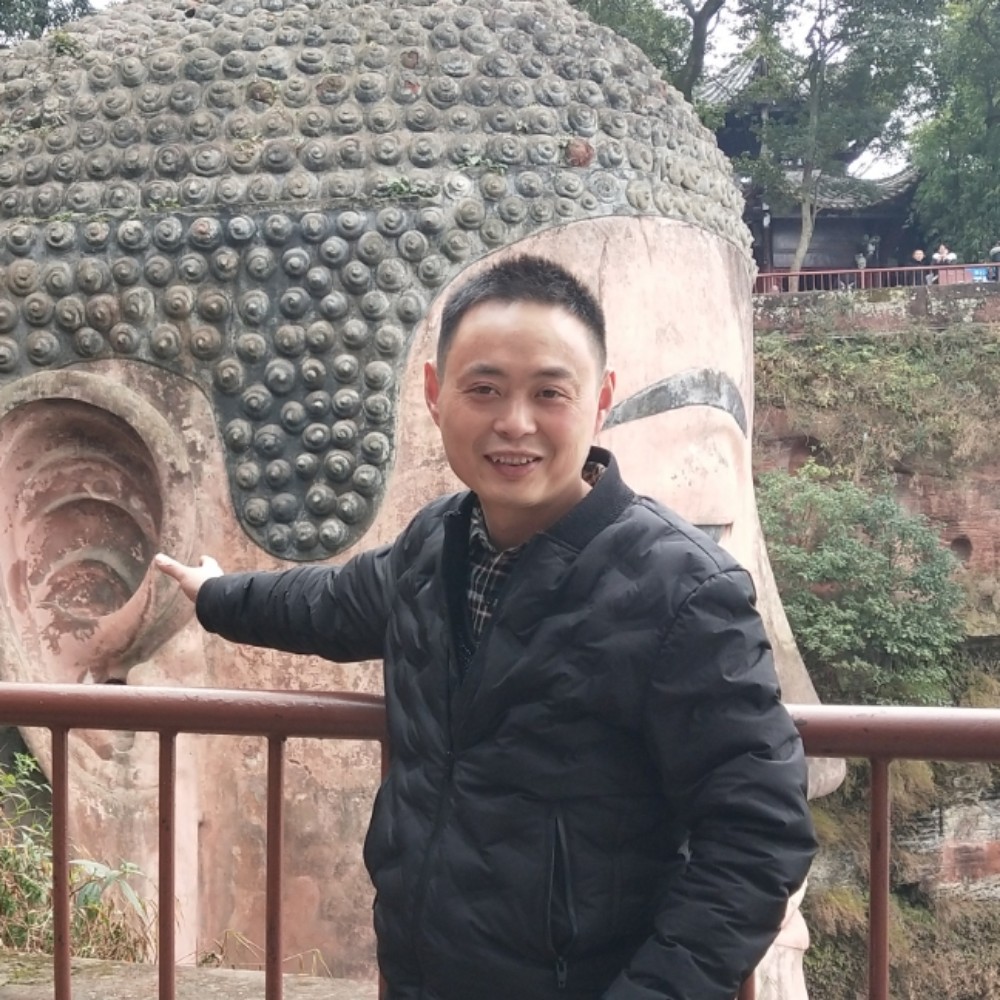 抽屉深拥仁爱的照片