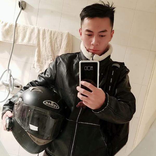 蓝天说称心的照片