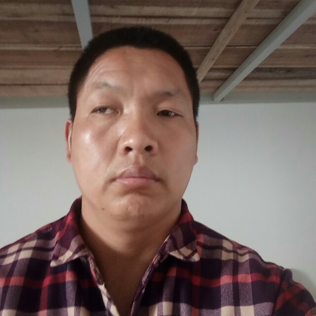 知性吃醋电话的照片