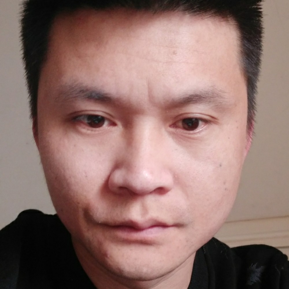 夏日的狂潮的照片