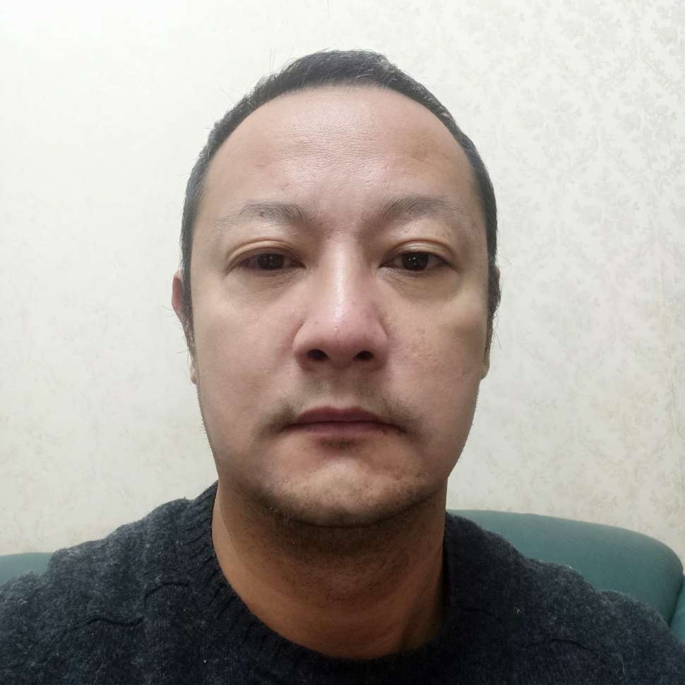 马仲的照片