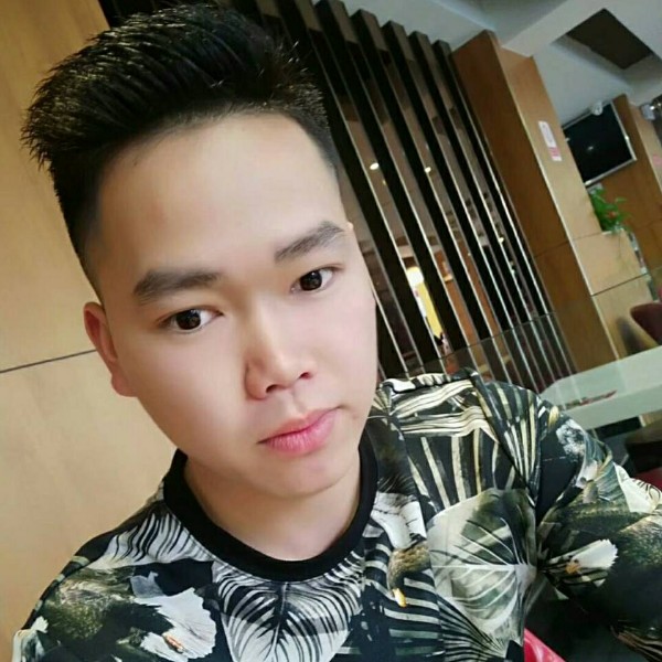 兆灵，的照片
