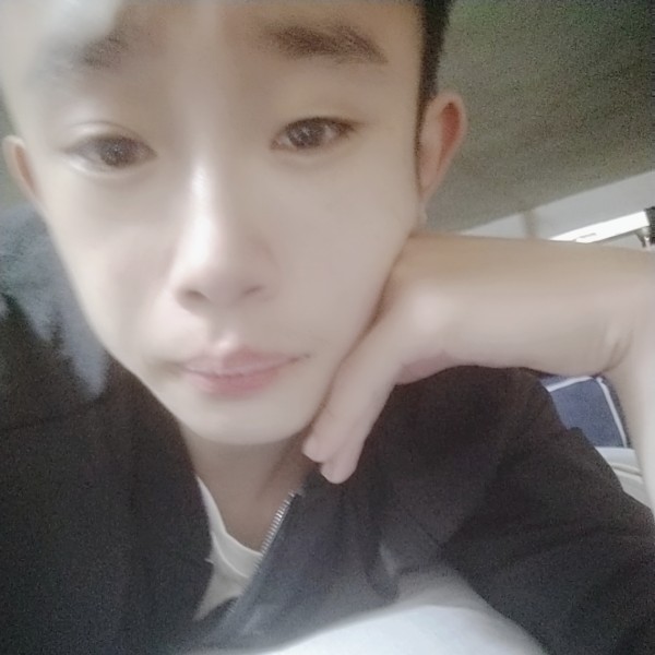 细心有香烟的照片