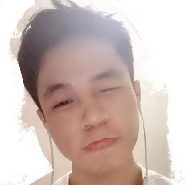 欢呼拾忆老鼠的照片