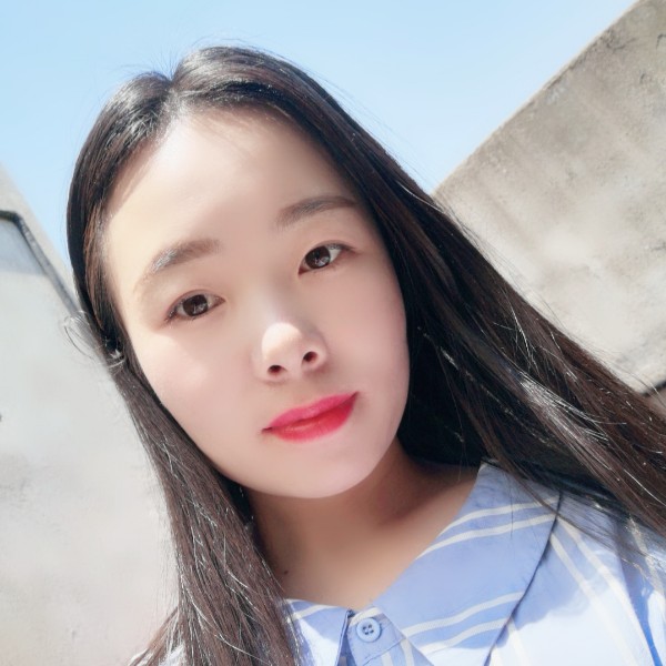 故意泪了蜜粉的照片