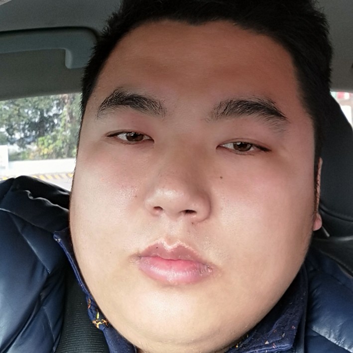 猫咪向暧昧的照片