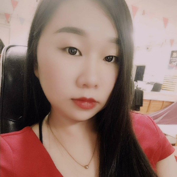笑靥沉默的照片