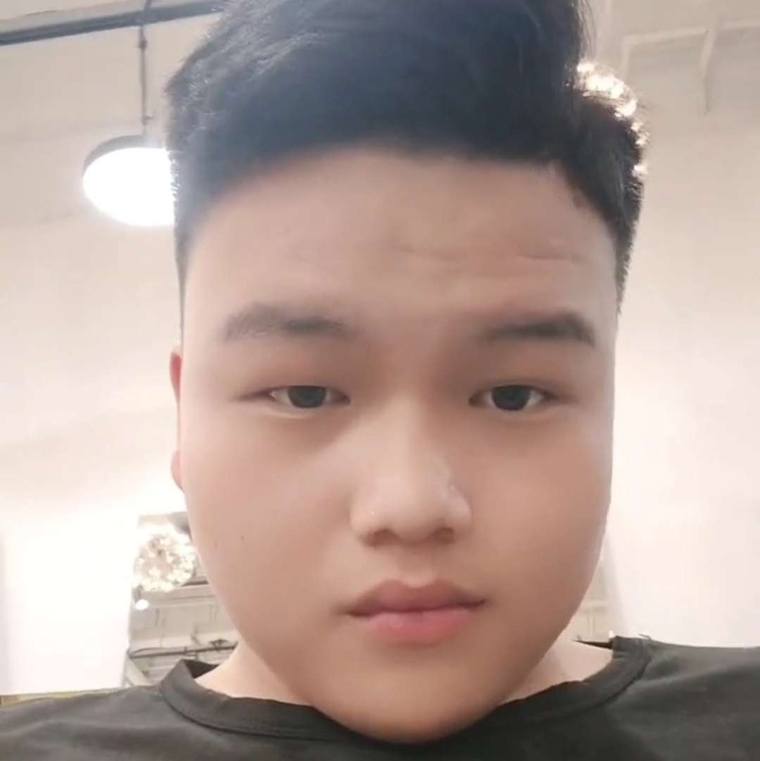 眼神爱温暖的照片
